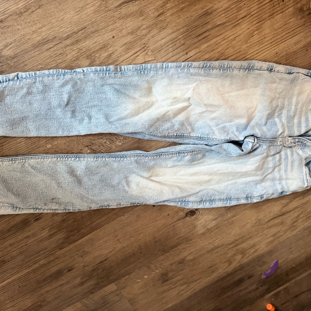 American Eagle Outfitters Light Wash Denim Jeans